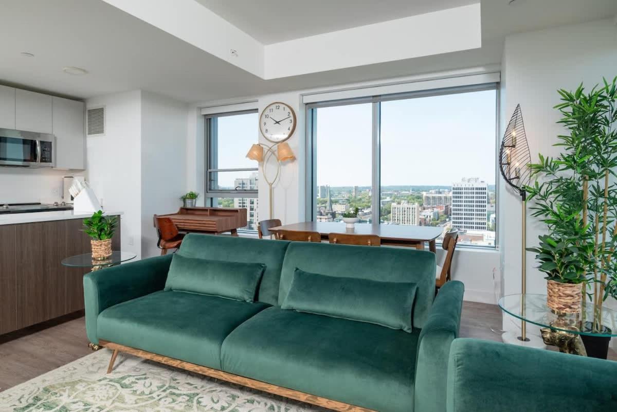 Apartment Square 3br With Downtown View Gym And Parking Cambridge