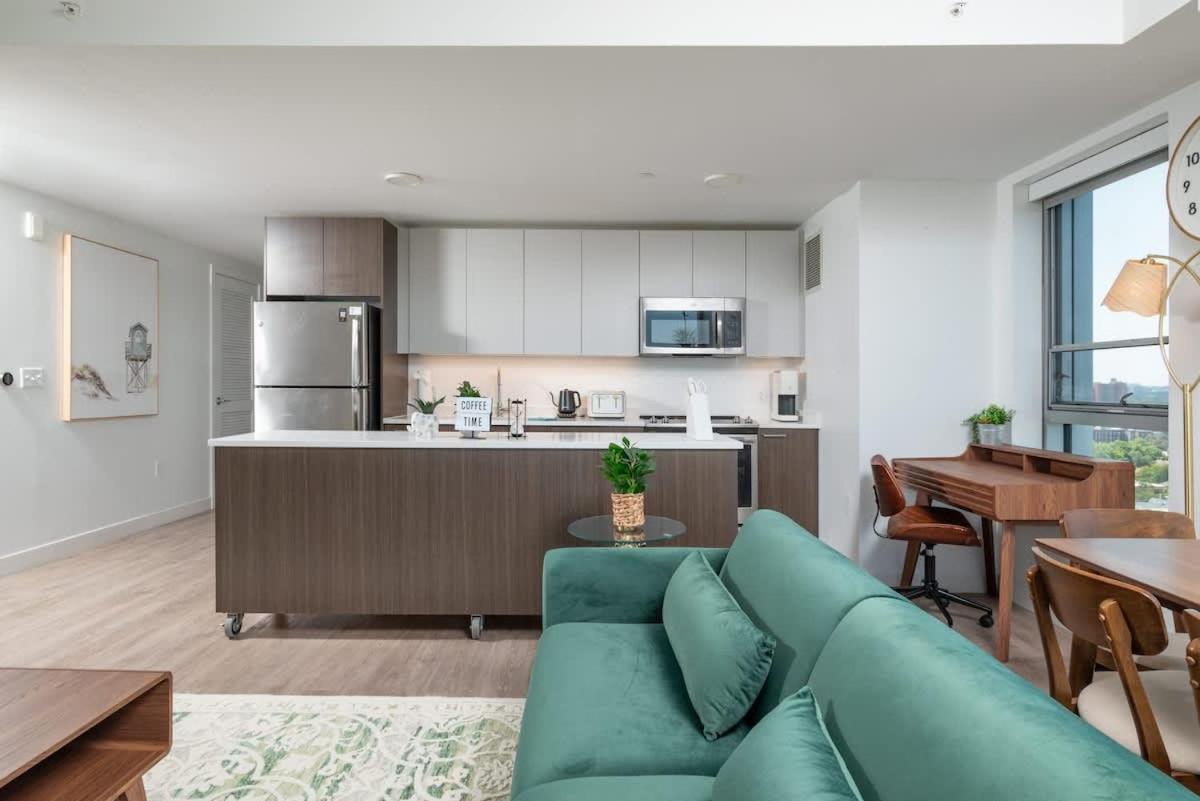 Square 3br With Downtown View Gym And Parking Apartment